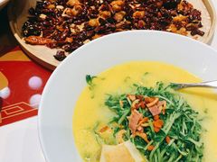 上汤豆苗-禄鼎记·多口味酸菜鱼(侨鑫店)