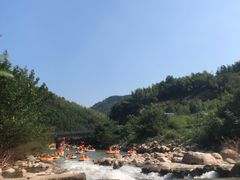 -雅鲁激流探险漂流