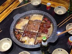 脸谱重庆九宫格老灶火锅-脸谱市井火锅(泺源大街店)