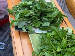 -乙丙丁正宗昭通天麻火腿鸡(总店)