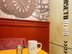 -西西弗书店&矢量咖啡(壹方购物中心店)