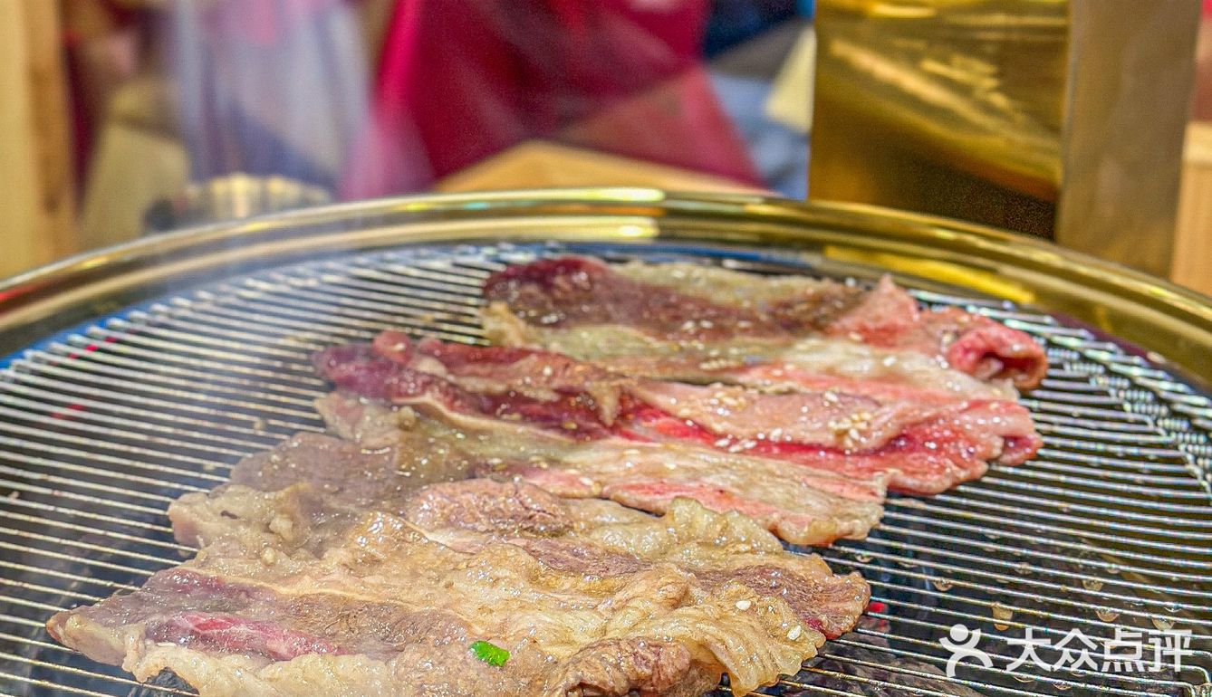 有被这家东北烤肉惊艳到，我愿称他为烤肉天花板！