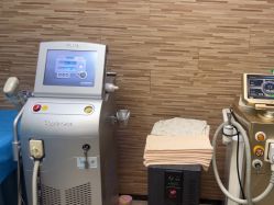 -比华利美容医院