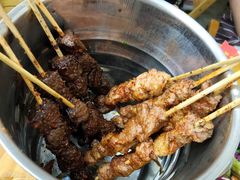 招牌烤羊肉串-炒豆合作社(东四总店)