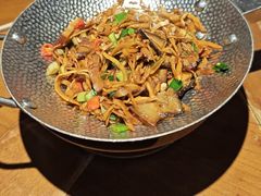 -雀舞云南菜(天津天河城购物中心店)