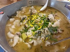 -爱妻鱼•老体北重庆水煮鱼•川菜(白云路店)