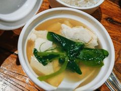 -苹果树下艺术餐厅(宋庄店)