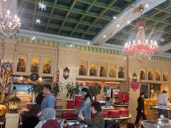 -丝路天山酒店(国际大巴扎店)
