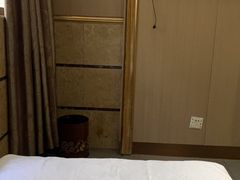 -天然沐足·推背采耳·敷姜艾灸(龙眼美食街店)