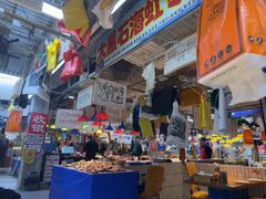 -喝丢一只鞋海鲜烧烤·海肠捞饭(市场店)