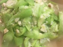 清炒丝瓜-春涛餐馆(下坝店)