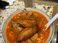 番茄浓汤鸡翅猪扒米线-华嫂冰室(尖沙咀店)