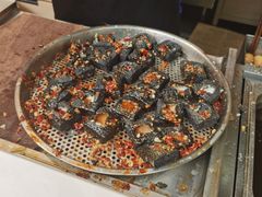 -黑色经典臭豆腐·湖南特产(步行街店)