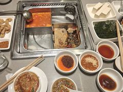 -海底捞火锅(杭州天虹购物中心店)