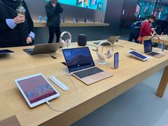 -Apple零售店(新街口店)