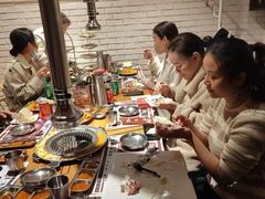-青瓦炭韩潮烤肉(花园道店)