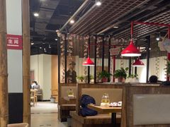 -叶派龙虾•招牌香辣蟹·海鲜(中海国际店)