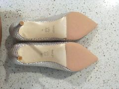 -莱靓奢侈品洗护改衣店(新世界百货崇文店)