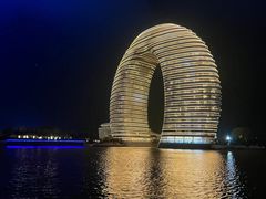 -湖州太湖旅游度假区-月亮广场