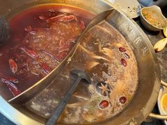 -小龙坎火锅(湖滨银泰in77店)