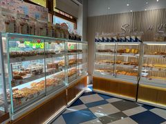 -85度C(生甜甜圈研究工坊·上海局门店)