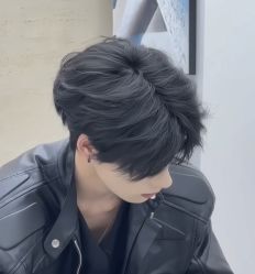 -尤司男士国潮理发馆