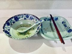 -老新隆牛肉锅贴(新街口店)