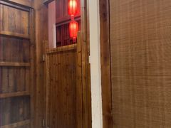 -挂旗柴锅鸡(蚌山区嘉年华店)