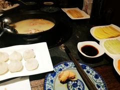 -大匠工房古船木艺术餐厅·猪肚鸡专门店(长白仙岛店)