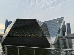 -滨海湾金沙购物商场