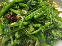 -鸿星花园酒家(银亿家园店)