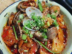 -马路边边麻辣烫串串火锅(体育西路店)