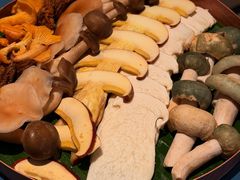 -一坐一忘云南菜(嘉里中心店)
