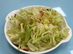 -崴海渔村(虹梅路店)