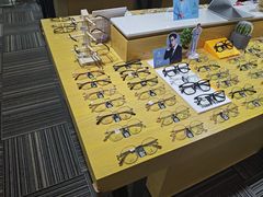-鲸渝眼镜·浅目视光(春熙路店)