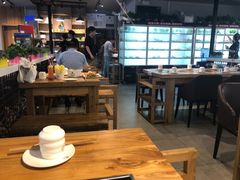 大堂-珍巴奴毛肚牛肉小火锅(四惠店)