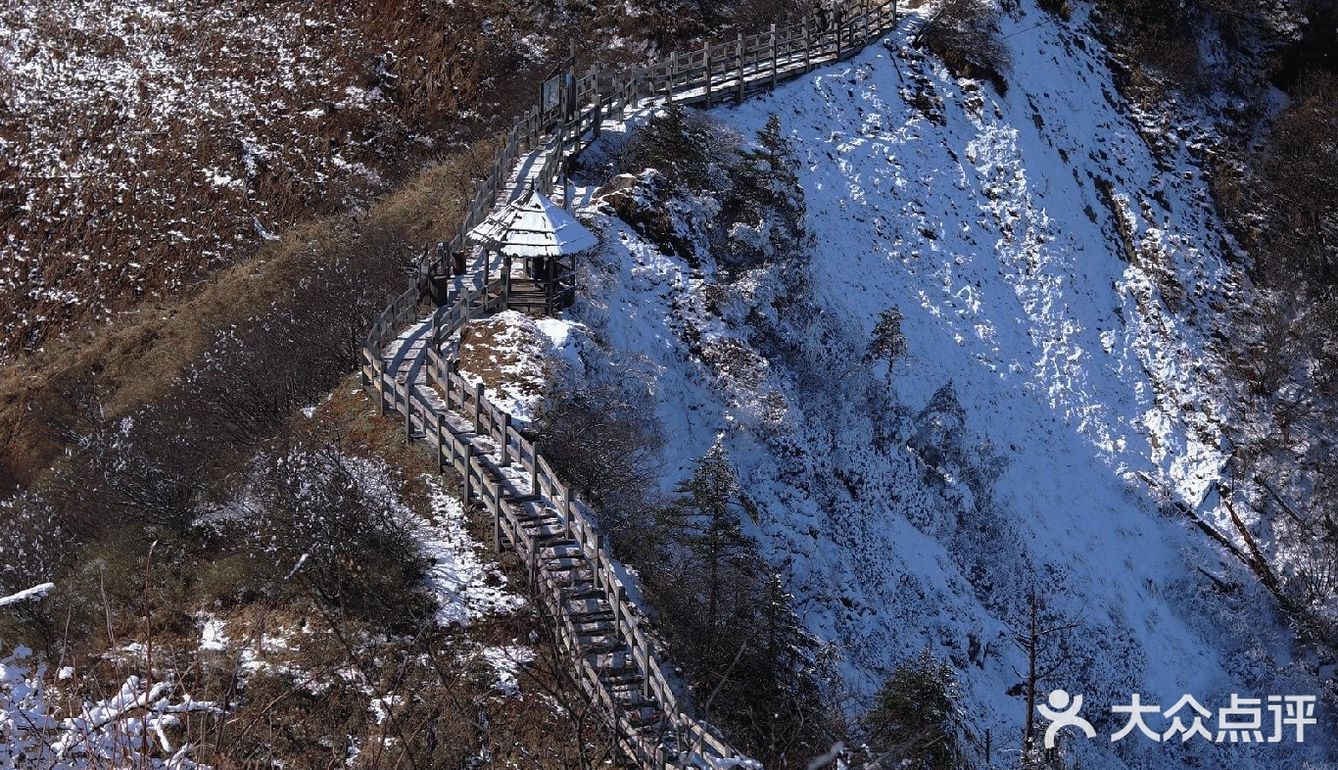 昨天的西岭雪山