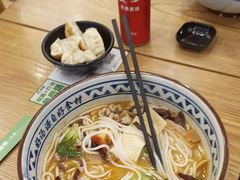 -蒙自源米线大王(信利城市广场店)