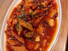 -俭寨大盘鸡·手抓肉·烧烤新疆菜(乌苏路店)