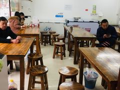 大堂-黄家馄饨(铁心桥店)
