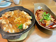 -有红鸡毛店·川菜(建设路店)