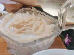 -佬土鹅肠火锅(中建大观店)
