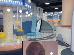 -蓝鲸奇亲子游泳俱乐部