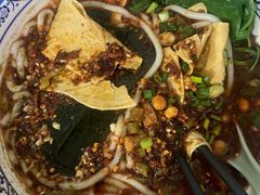-重庆火红麻辣烫(伟超置业大厦店)