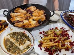 -百味地锅鸡(铜山路店)