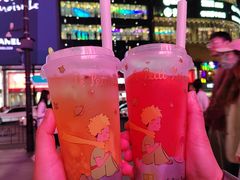 -奈雪的茶(湖滨银泰in77C区PRO店)