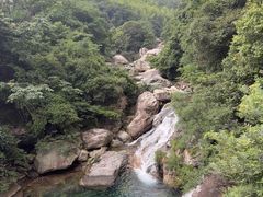 -三叠泉瀑布