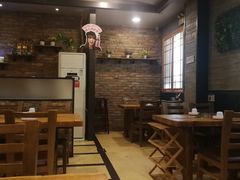大堂-喇喇排骨火锅·传统韩式脊骨汤(望京西园总店)