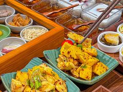 -良米山·云南野生菌过桥米线(上海首店)