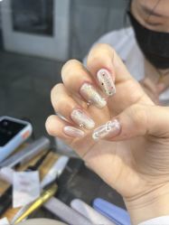-J·花崎美睫美甲